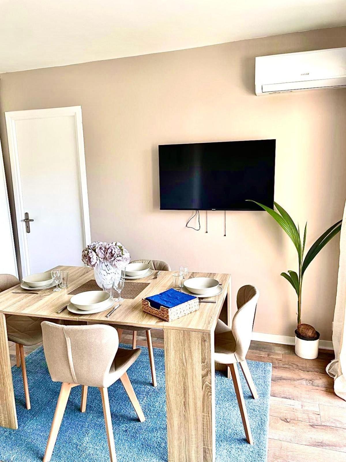 A 10Min De Paris La Defense Et Roland Garros Appartement Tout Confort Avec Parking Et Climatisation Rueil-Malmaison Extérieur photo